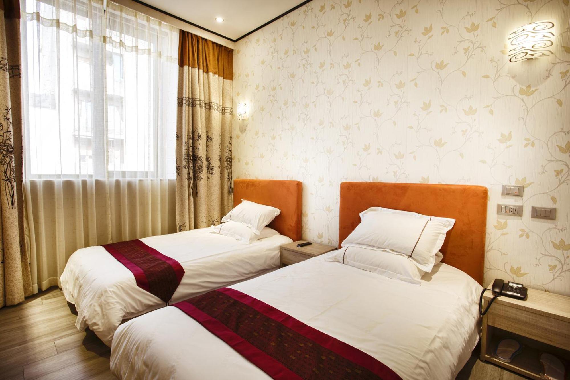 Igiban Hotel, Milan